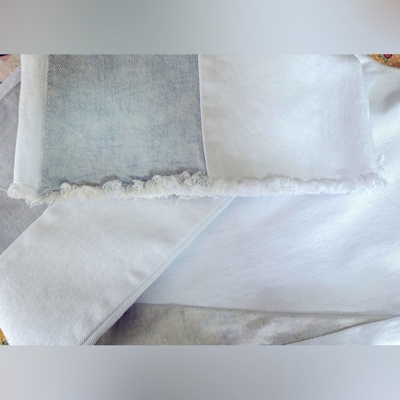 Almost Famous 7 Light blue flared leg raw hem high rise double denim Block color - Picture 8 of 9